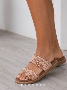 ROAN by Bed Stu Women's Jury Tan Multi Bead Sandals, 7